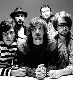 ZOÉ  ATERRIZA EN CARACAS CON SU ROCK ESPACIAL