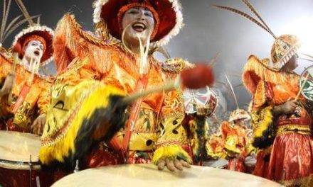 El Carnaval de Río de Janeiro comienza con su bacanal