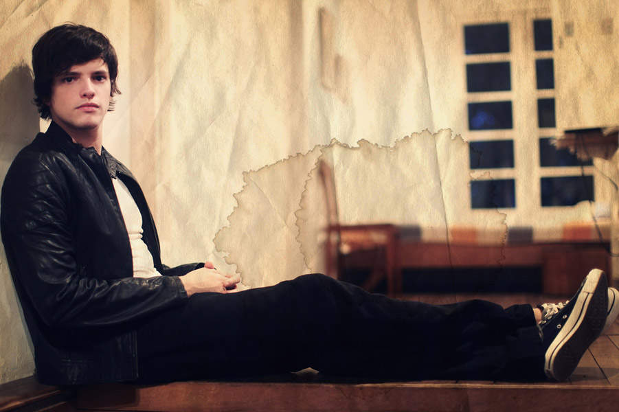 LASSO artista invitado en el concierto de RAPHAEL