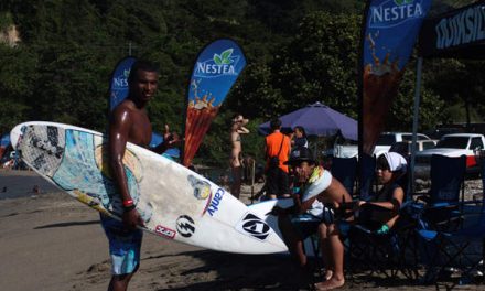 NESTEA® ZONA RADICAL SURF CAMPS & ADVENTURES ARRANCÓ TEMPORADA 2011 EN TODASANA