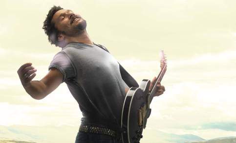 ÉXITO TOTAL DE DIEGO TORRES EN LIMA