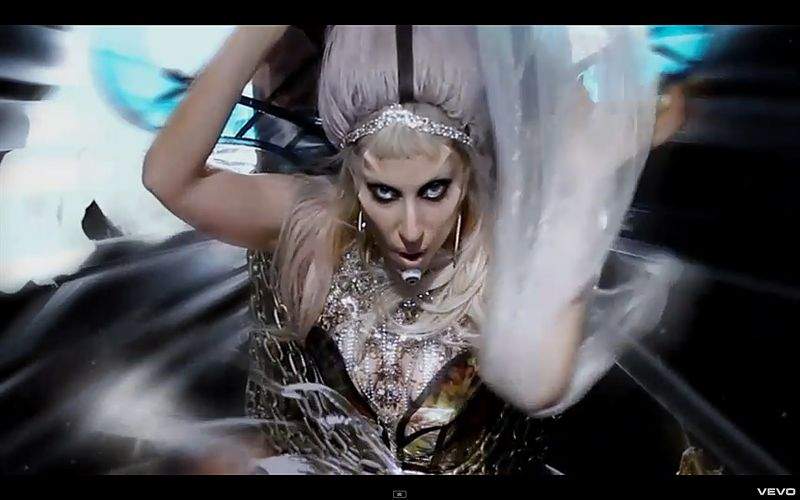 Lady Gaga con el video ‘Born This Way’: «Quería enseñar lo que pasaba en mi cabeza»