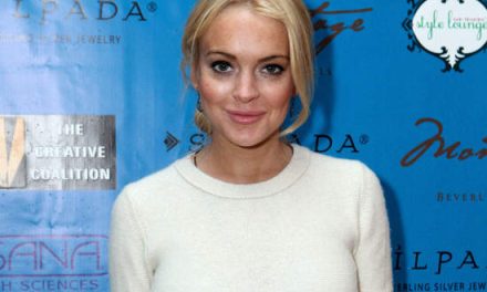 Lindsay Lohan recibirá $ 2.1 millones por desnudarse para libro de desnudos de Terry Richardson