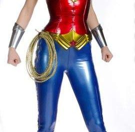 La primera imagen de Adrianne Palicki como la nueva »Wonder Woman»