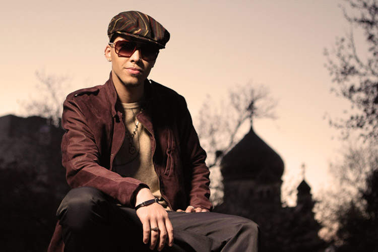 Prince Royce, alcanza el primer lugar de Billboard con su sencillo »Corazón sin cara» (+Video)
