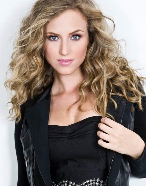 Ly Jonaitis y Andrea Matthies se unen al elenco de »Sólo en casa», ópera prima de Manuel Pifano