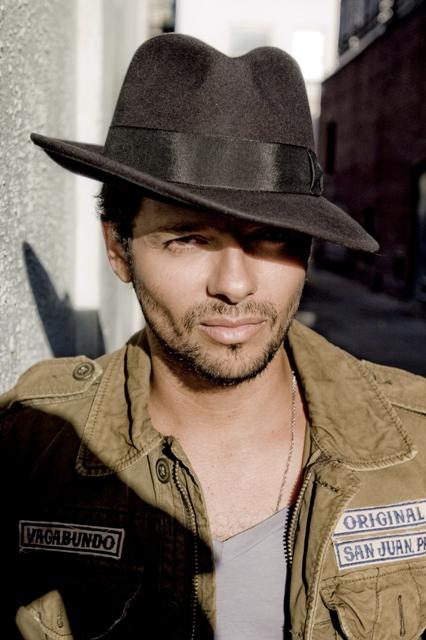 Robi Draco Rosa recibe tratamiento por cáncer