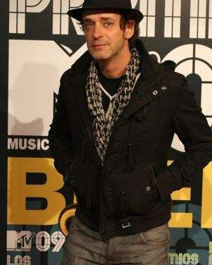 Cerati cumple 11 meses en coma