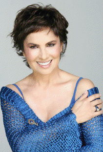 Nydia Caro regala a las madres un recorrido a través de su historia musical