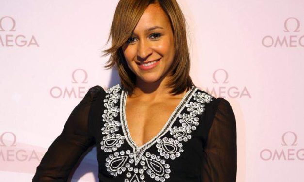 OMEGA da la bienvenida a la heptatleta campeona del mundo Jessica Ennis como embajador