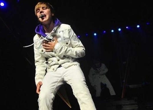 Justin Bieber vomita en un concierto