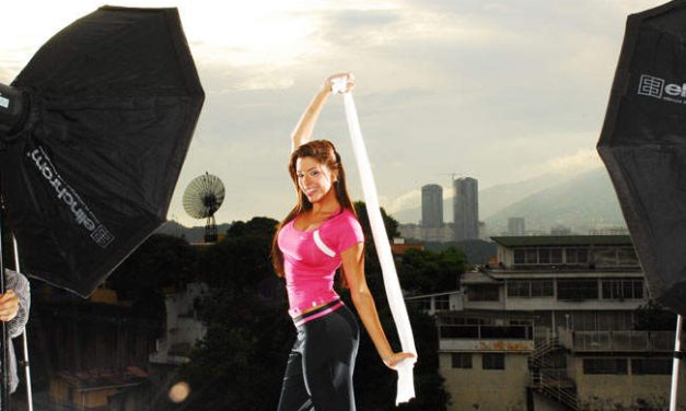 La modelo y animadora Kerly Ruiz es la nueva imagen de »Expo Vida 2011»