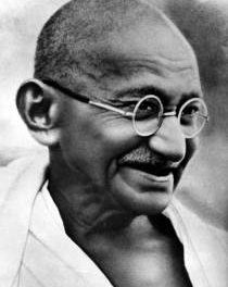 El histórico líder de la India, el »Mahatma» Gandhi, era gay