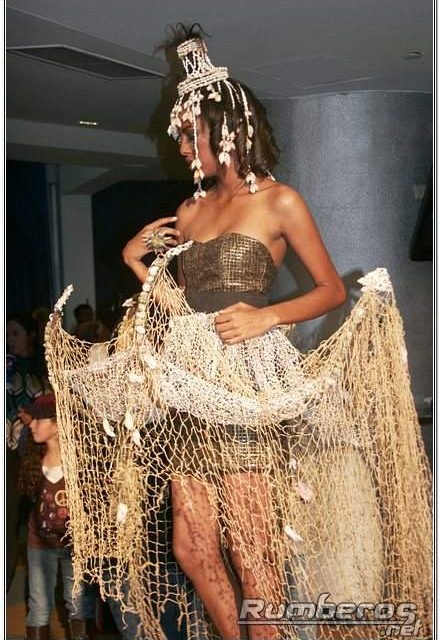 Piratas del Caribe. Navegando aguas misteriosas fue estrenada con fantástico desfile de modas (+Fotos)