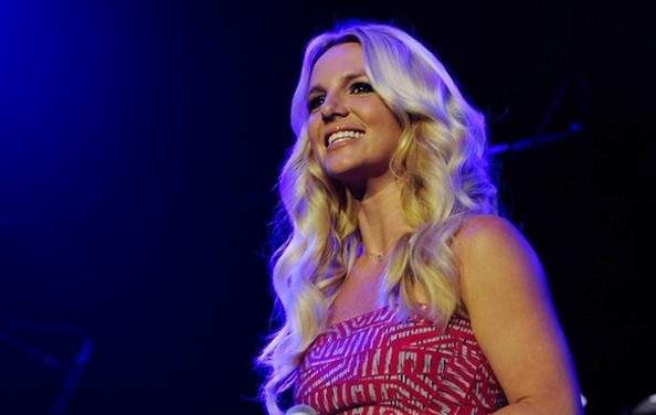 Britney Spears actuará con Rihanna y Nicki Minaj en Billboard Awards