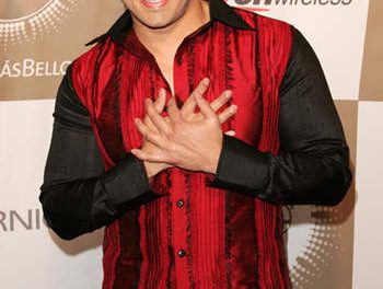 Jerry Rivera muy feliz porque será abuelo