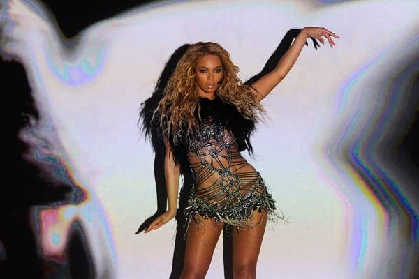 Beyoncé galardonada con Billboard del Milenio