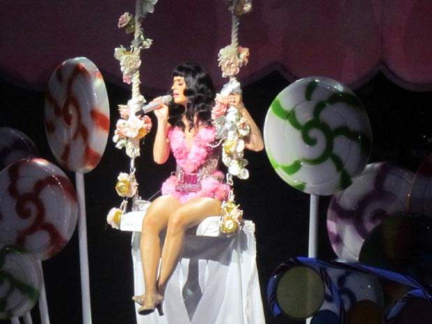 Katy Perry endulza Nueva York con sus éxitos