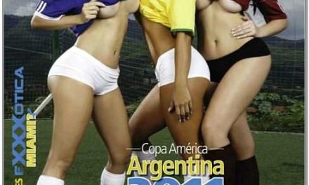 @EndrinaT, @katha_Rescata y @deisy_cardenas1 en portada de Playboy Venezuela Julio 2011 (+Fotos)