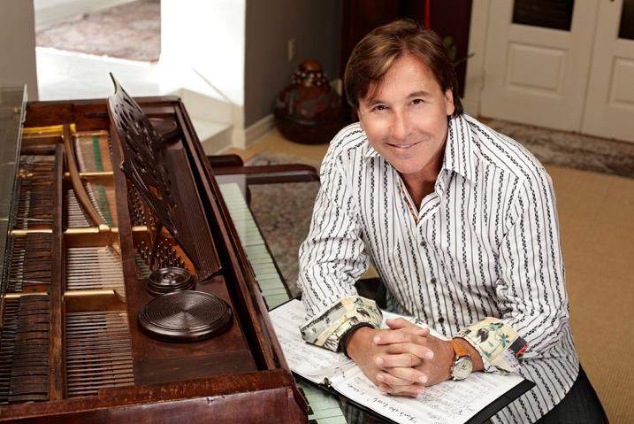 Faltan pocos dias para la gira »Soy Feliz» de Ricardo Montaner en Venezuela