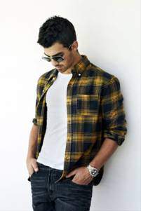 JOE JONAS SUS HERMANOS SON SUS MEJORES AMIGOS