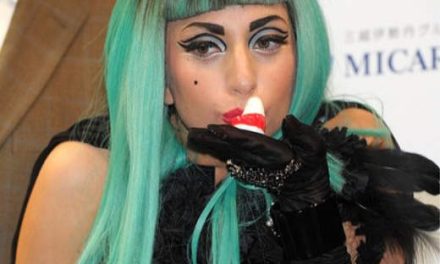 Lady Gaga lo cuenta todo sobre su nuevo vídeo »You and I»