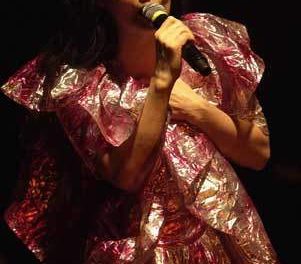 Björk aprovecha tecnología para presentar ‘Biophilia’