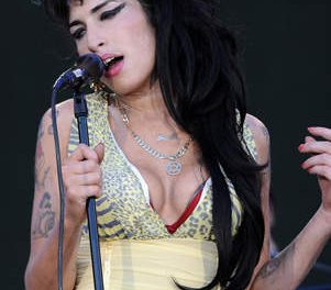 Amy Winehouse se suma al ‘club de los 27’ #27club