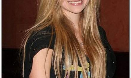Avril Lavigne se abre a la prensa Venezolana (+Fotos)