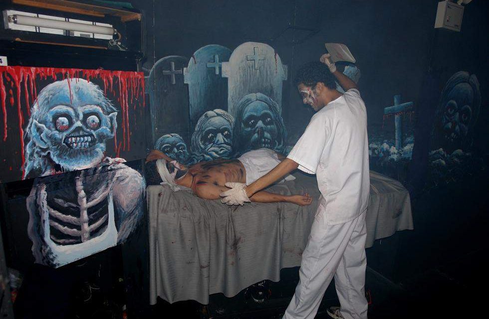 LA MANSION DEL TERROR ABIERTA DURANTE LAS VACACIONES