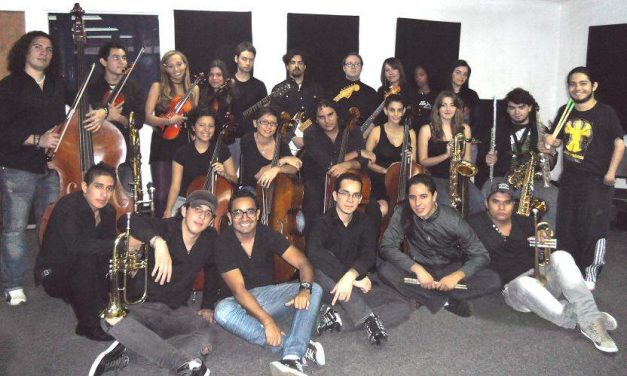 Nace la Orquesta de Rock Sinfónico Simón Bolívar