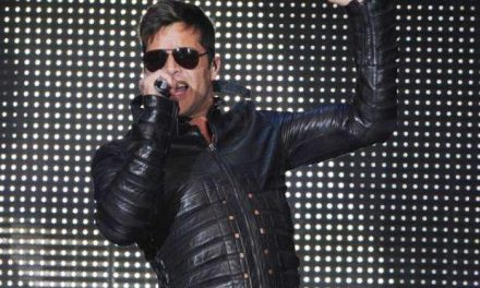 Ricky Martin reemplaza a Lady Gaga en campaña contra el Sida