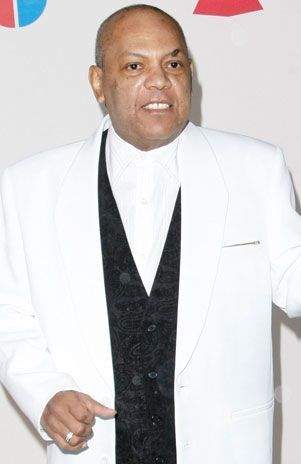 Se deteriora salud de salsero colombiano Joe Arroyo