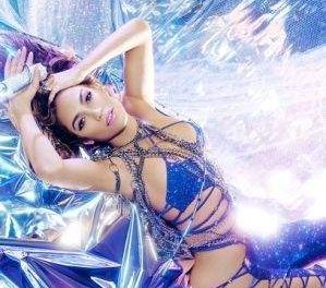 Jennifer Lopez presenta su tercer single »Papi» (+Audio)