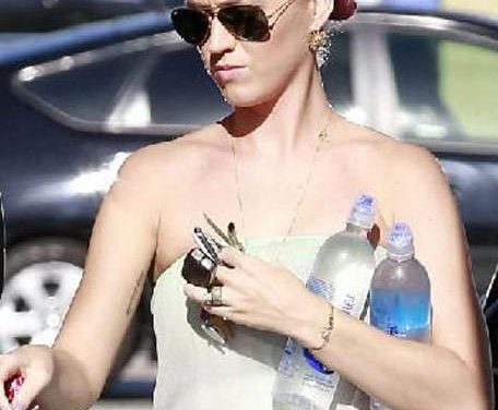 Katy Perry se proclama »la Reina del Pop»