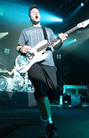 Blink 182 devela lista de canciones de nuevo disco