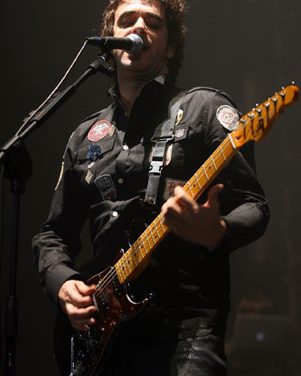 Señalan que Gustavo Cerati fue trasladado a otra clínica