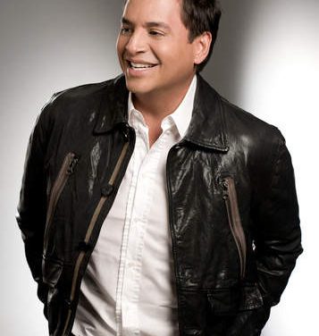 Daniel Sarcos anunció boda para julio de 2012 con la exmiss Jessica Pereira