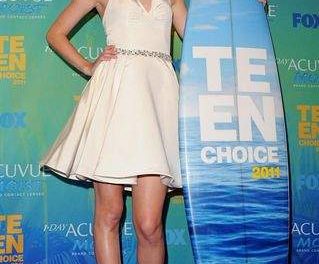 Taylor Swift y Selena Gómez, arrasan en los Teen Choice Awards