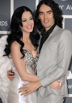 Sorprenden a marido de Katy Perry con otra mujer