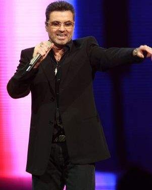 George Michael graba disco con colectivo de artistas gay