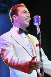 CRISTIAN CASTRO TUVO UN EXITOSO CONCIERTO EN LOS ANGELES