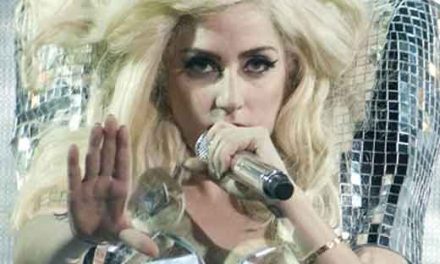 Lady Gaga quiere regalar su nuevo álbum