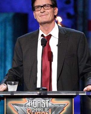 Charlie Sheen está muy cerca de lograr acuerdo con Warner