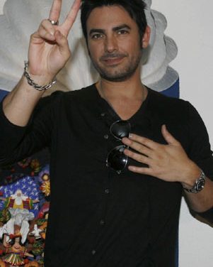 Beto Cuevas incluirá canción con Sharon Stone en nuevo disco
