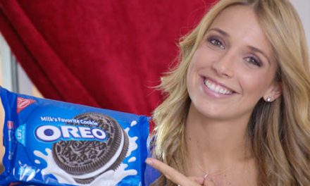 Alessandra Villegas se convierte en imagen de las galletas OREO