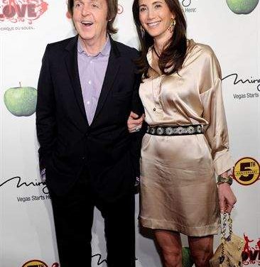 Paul McCartney anuncia su boda en Londres