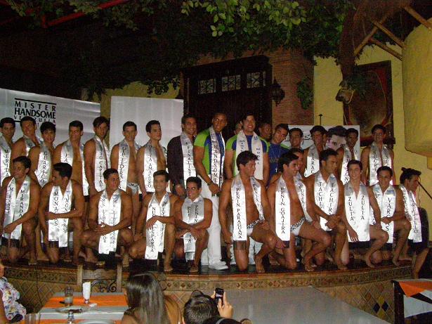 30 CANDIDATOS AL MISTER HANDSOME VENEZUELA 2011 SALIERON AL RUEDO DE LA PRENSA (+Fotos)