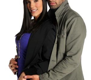 Gaby Espino presume su embarazo en programa de TV