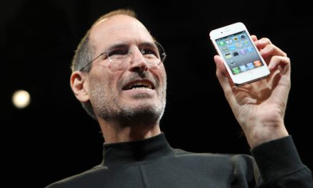 El impacto de Steve Jobs en el mundo durará por generaciones, dice Gates